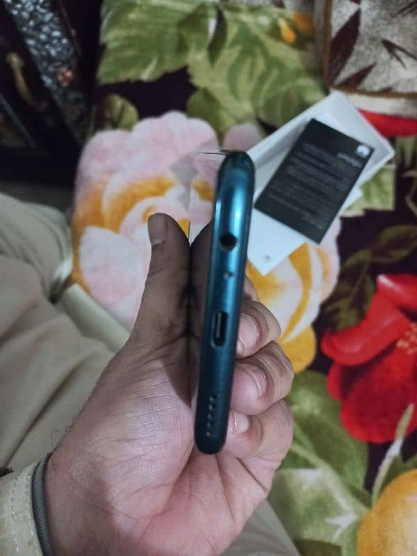 Huawei Y9 Prime 4/128 7