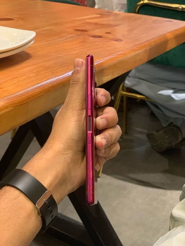 sony xperia 5 mark 1 2