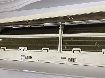 Orient DC inverter