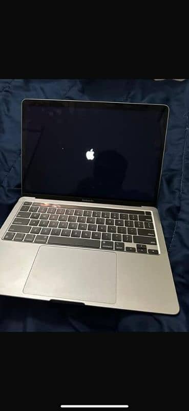 MacBook Pro M2 13'' 8/256 GB touchbar 20 battery cycles 1