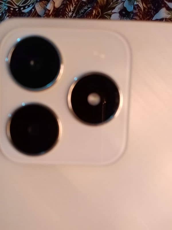 Mobile for urgent sale 3