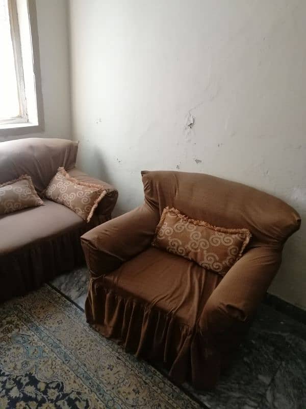Sofa set 0