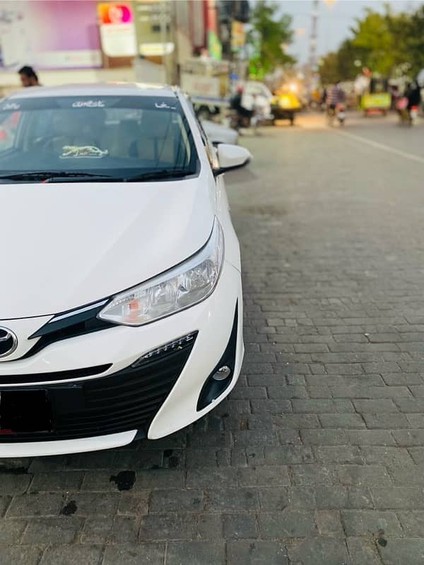 Toyota Yaris cvt atv x full option 3
