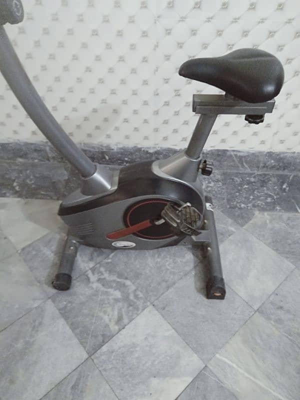 Exercise cycle For Sale. 2