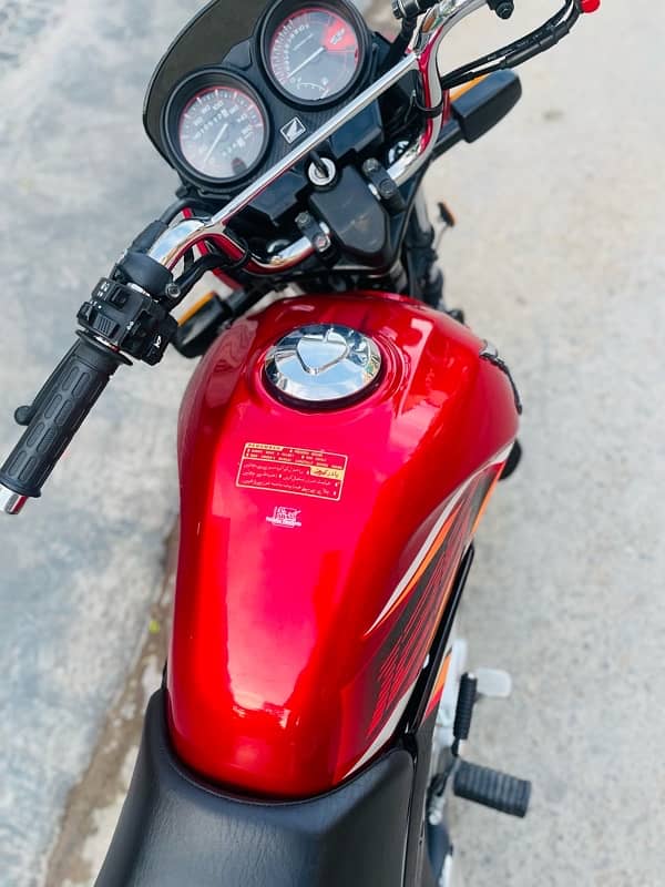 cb 125f 2