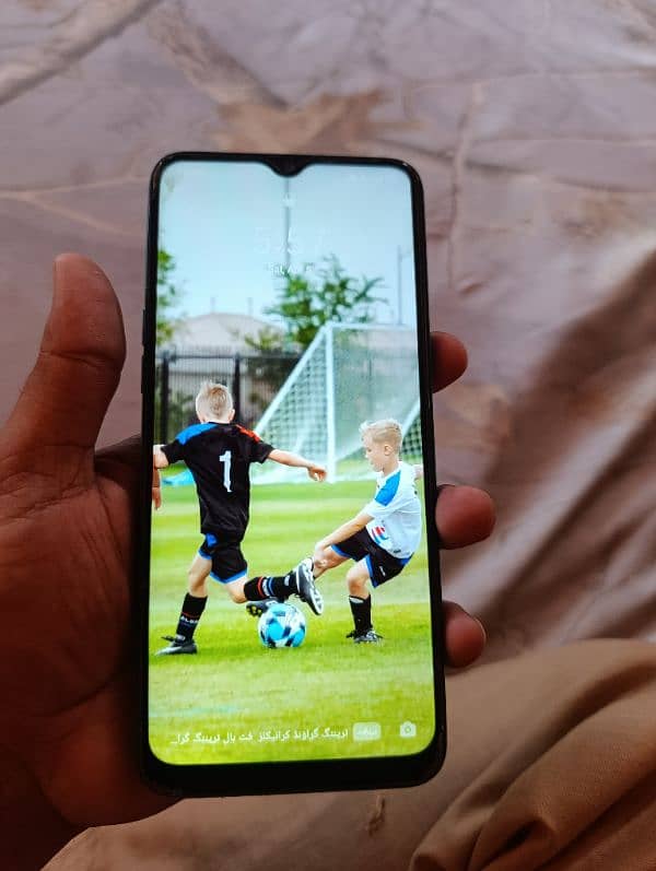 realme 5i 0