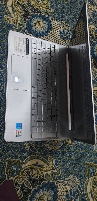 11th Generation HP 8