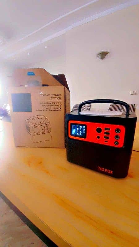 Portable Power Station For Sale Compatible With Solar In New Condition 0