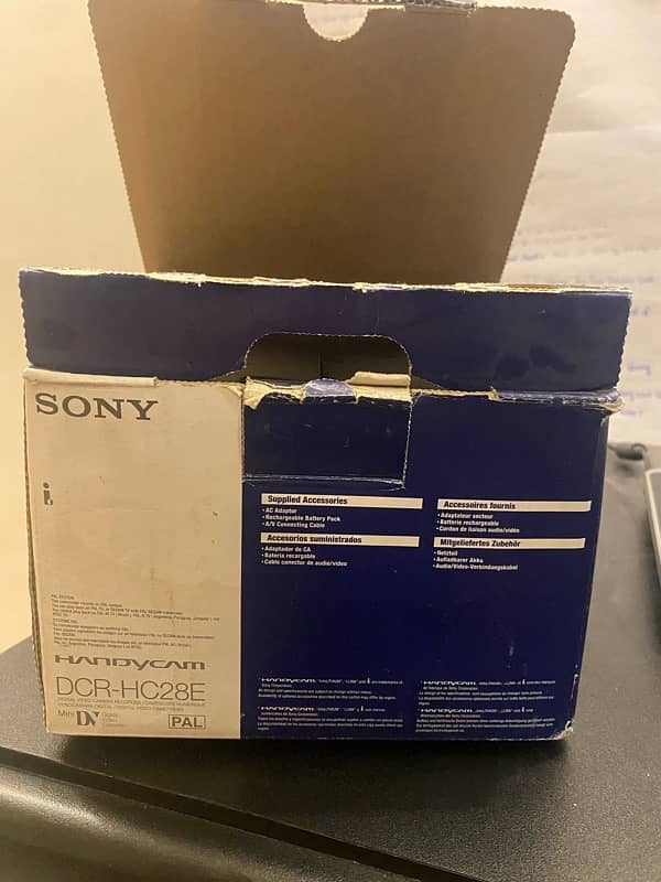 Sony DCR-HC28E Camcorder 3