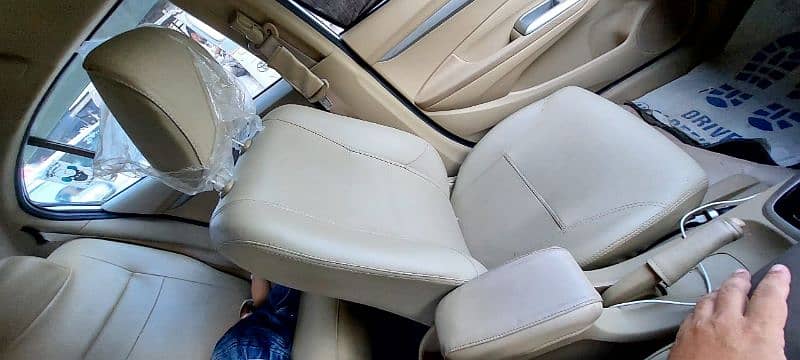 Honda City IVTEC 2019 9