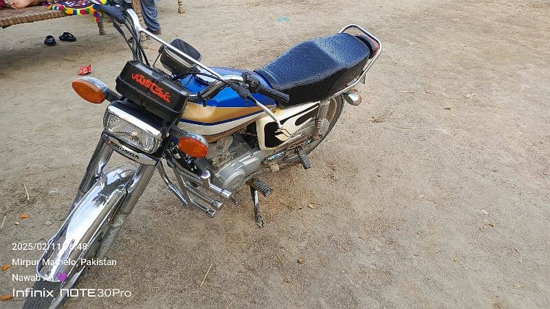 Good Condition Tenki tape zero pare hain One Hand used hi 4