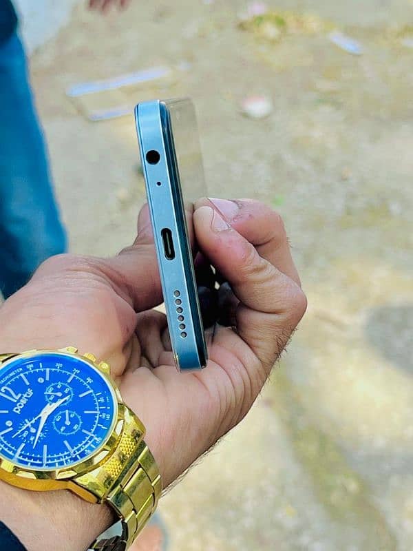 Tecno spark 20c 2
