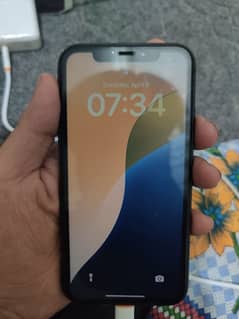 i phone 11 JV 64gb phone