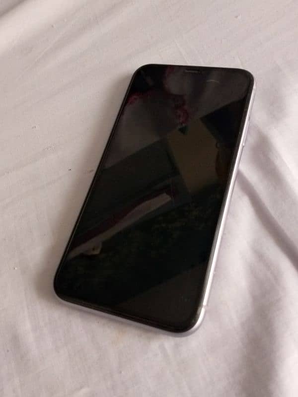Iphone 11 LLA Model Non PTA 1