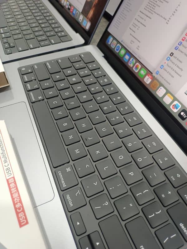 QUANTITY AVAILABLE MACBOOK PRO M1 2021 14 INCH 16GB RAM 512GB SSD 2