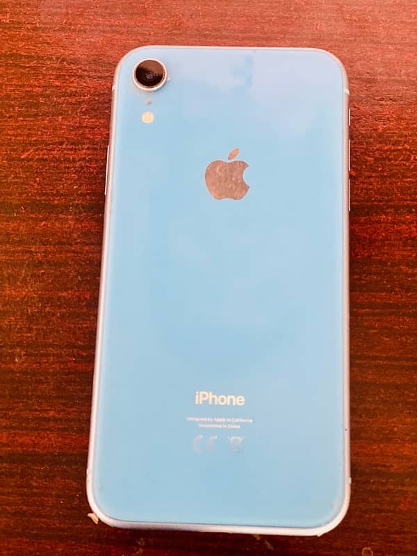 i Phone XR 4