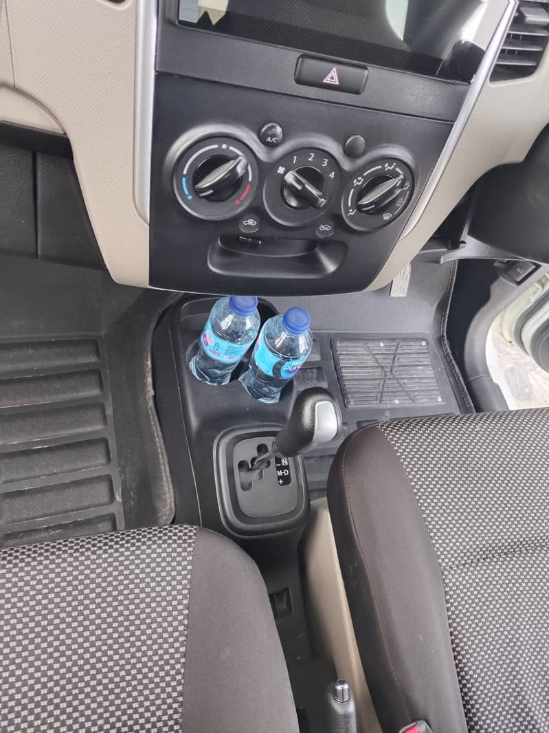Suzuki Wagon R AGS 2022 6