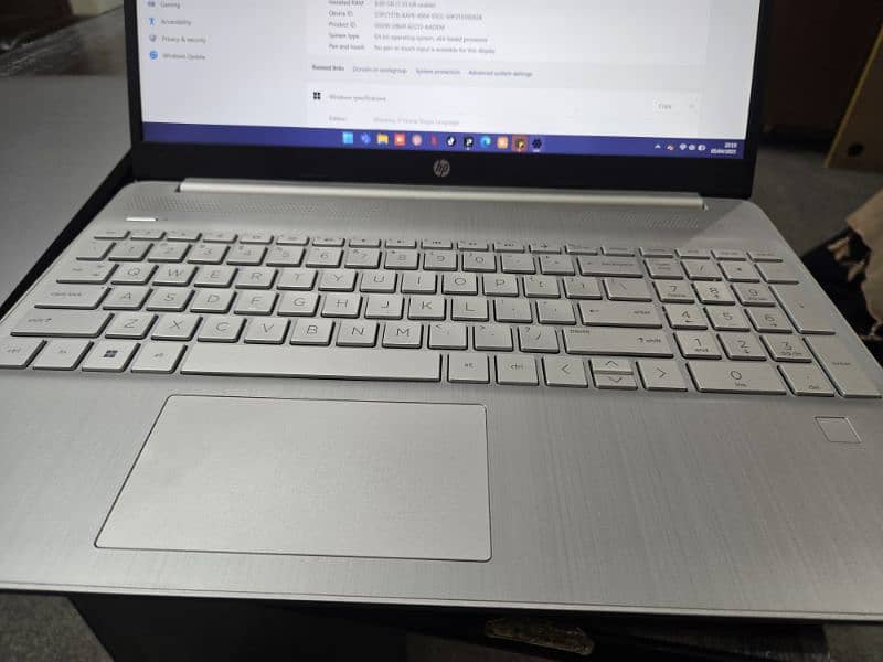 hp laptop 15s 0