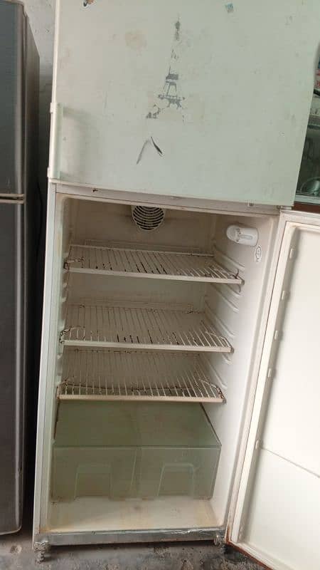 Refrigerater 0