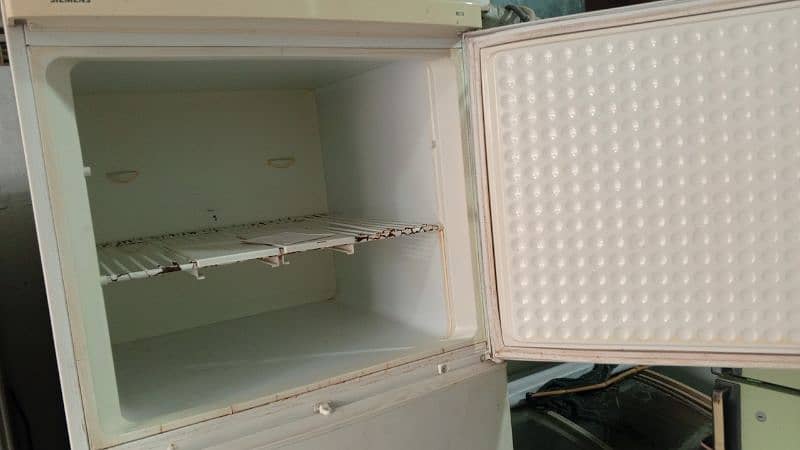 Refrigerater 3