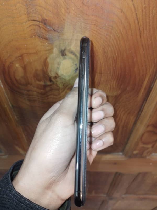 iphone x 4