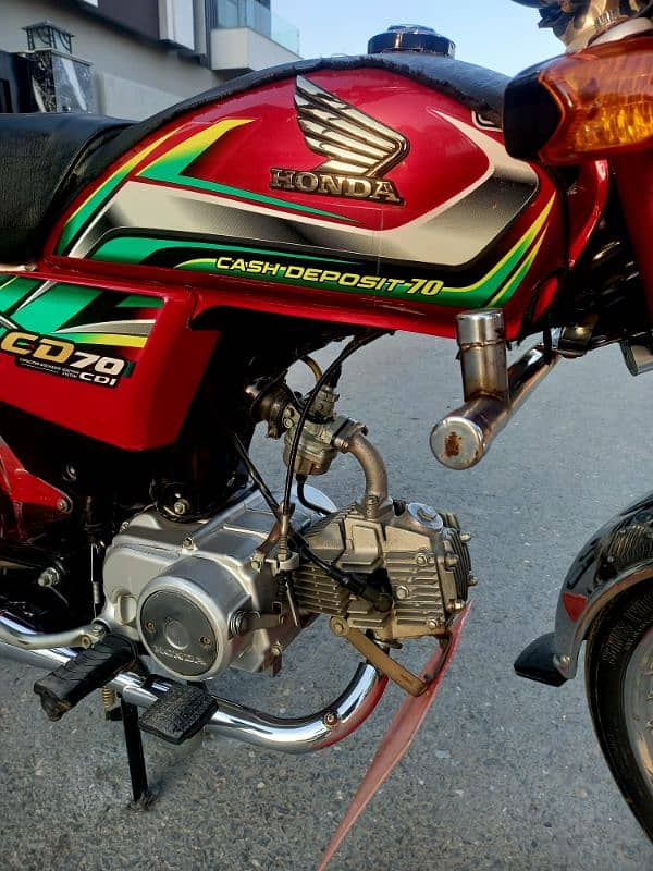 Honda CD 70 (2022) 3