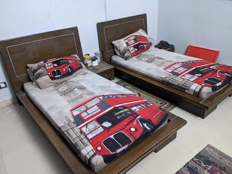 Single Beds & Show Case Cabinet 0
