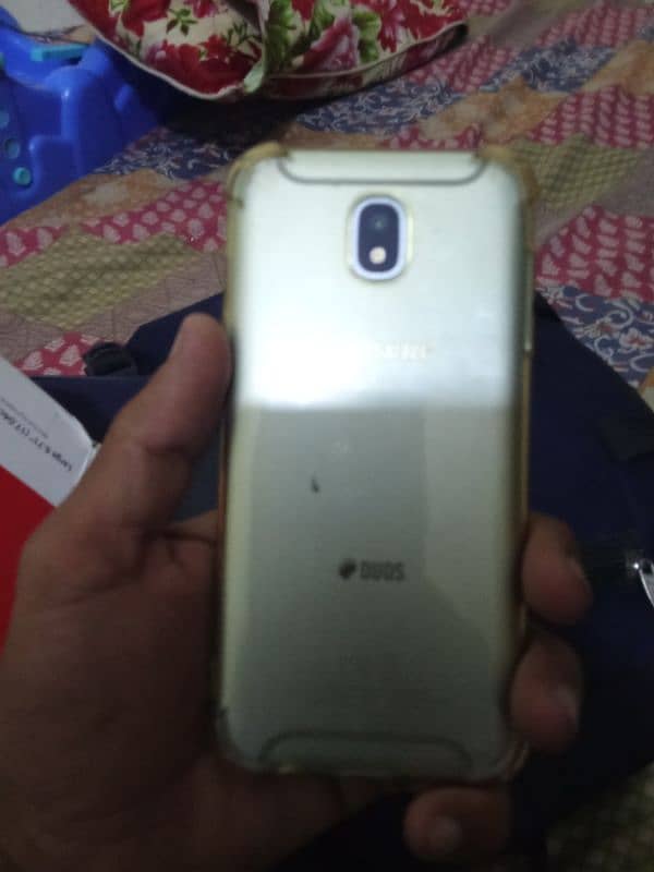 3 GB RAM 32GB memory 3