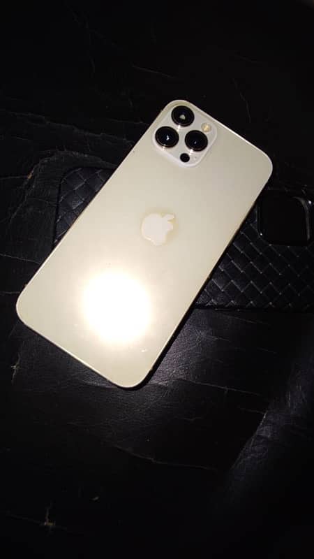 Iphone 12 Pro Max 256GB - Gold - 10/10 Condition 0