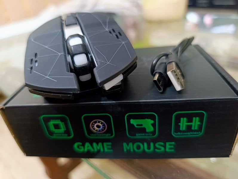 Mouse Gaming Wireless Cool lighting Effect 6