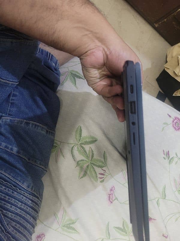 Lenovo flex 5 i3 11th gen 8/256 touch 5