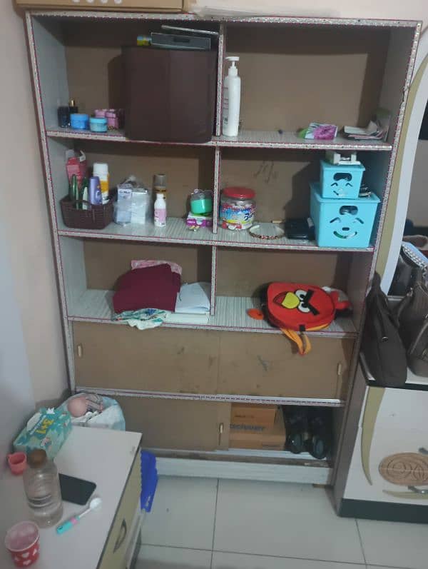 Solid Wooden Shelf - Sturdy & Stylish Storage Solution 1