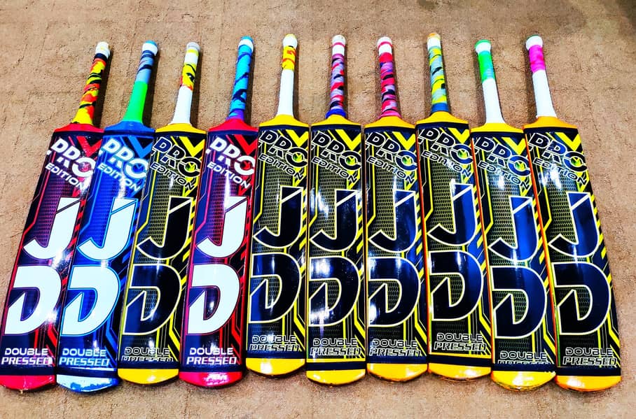 New Saki and JD Rawalakot Bat, Color blue and Red 6