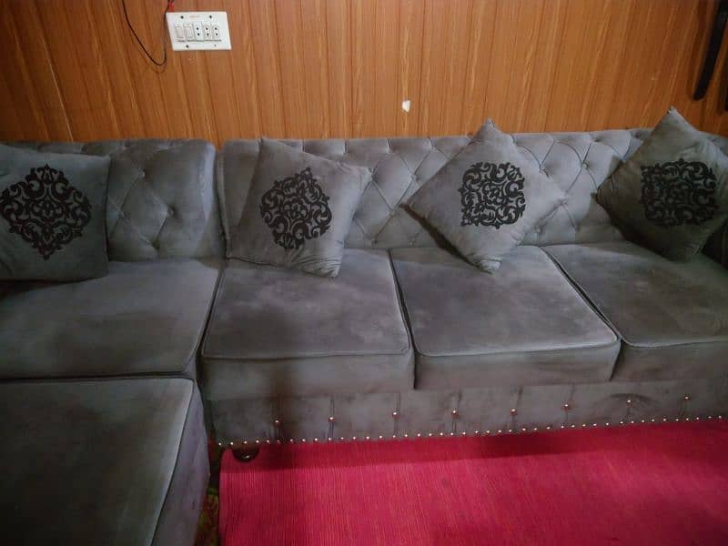 sofa L shaped 1