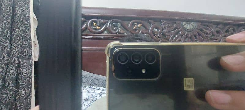 just device without box and charger non pta all okay 0 problems 2