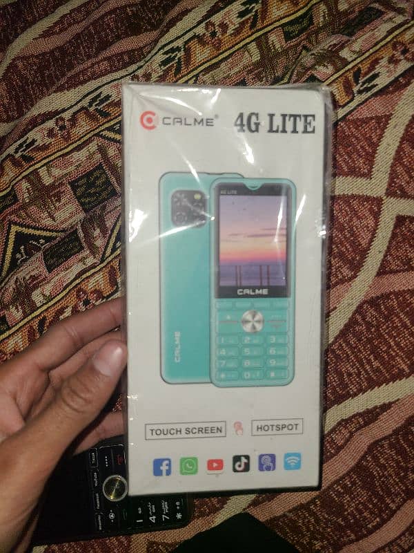 calme 4g lite with box and charger 4