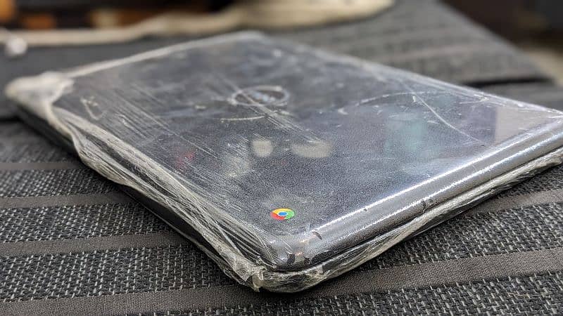 Touch and type dell Chromebook for sell 8
