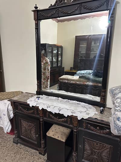 Double bed with Dressing