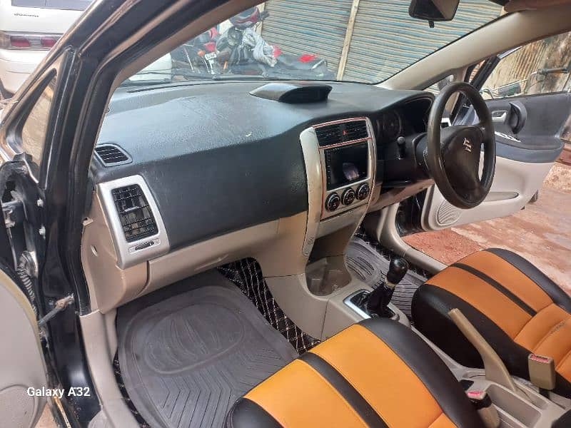Suzuki Liana 2006 12