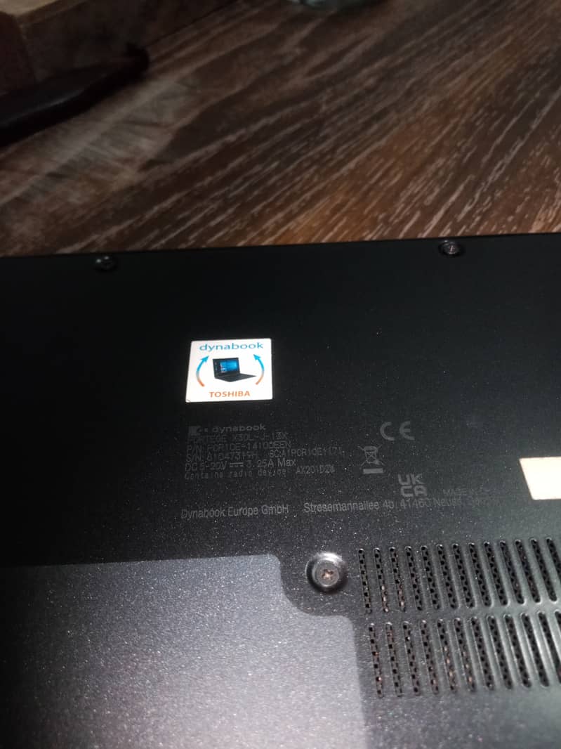 11th Gen Core i5 portege x30l-j 9