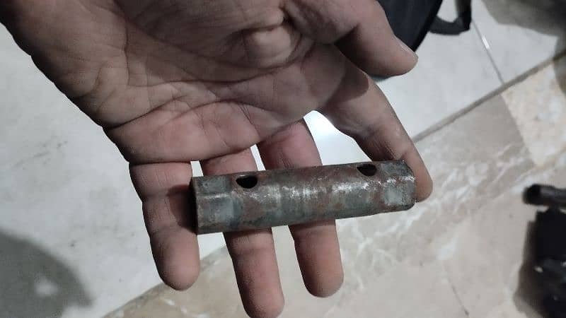 Bike 70/125 & 150 different spare parts available in reasonable price. 8