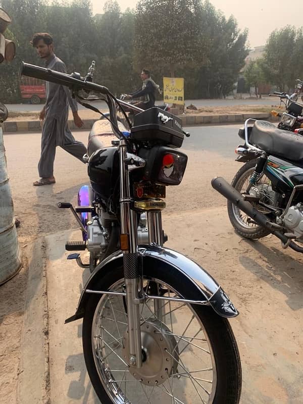 Honda 125 self start urgent sale exchange possible 2