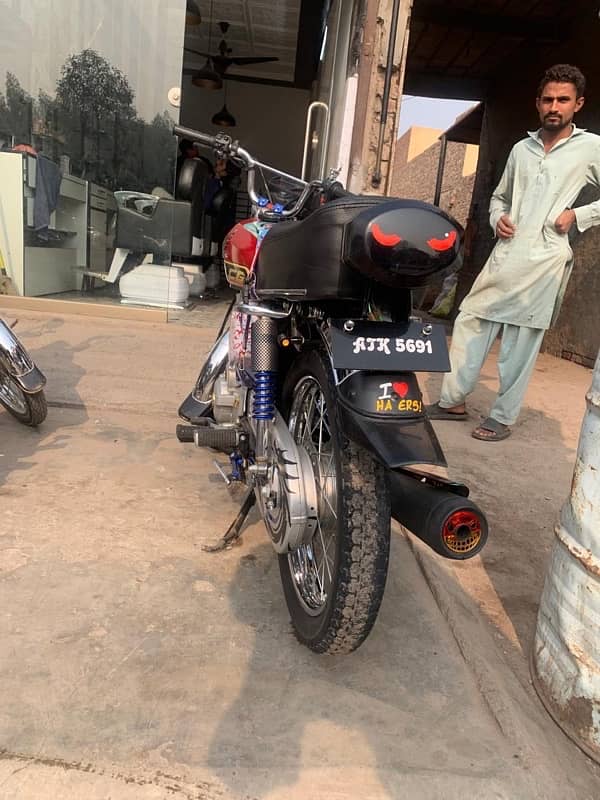 Honda 125 self start urgent sale exchange possible 9