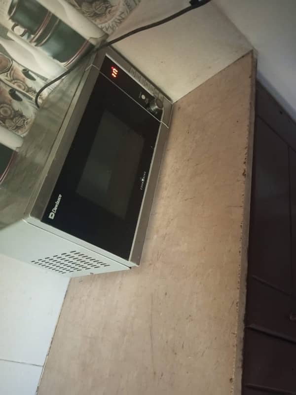 Dawlance - Microwave 0