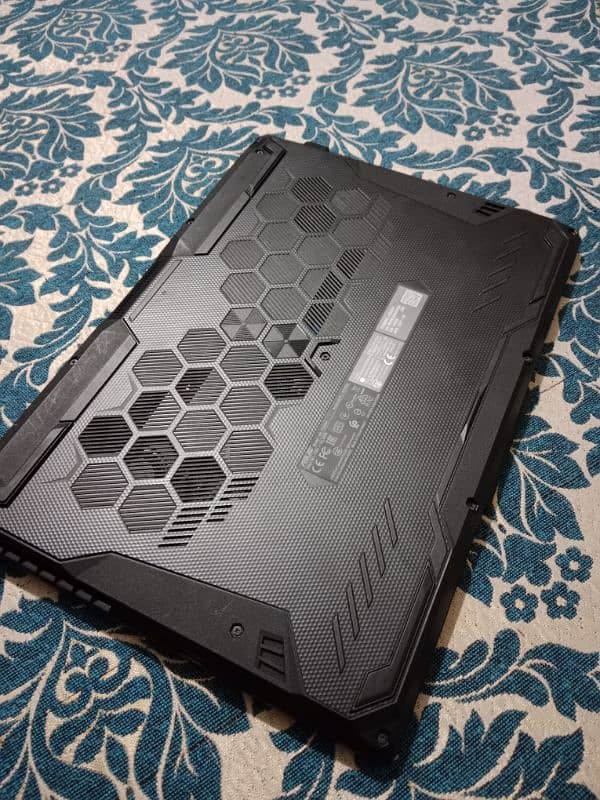 Asus Tuf gaming F15 core i7 11th gen 16/256 4