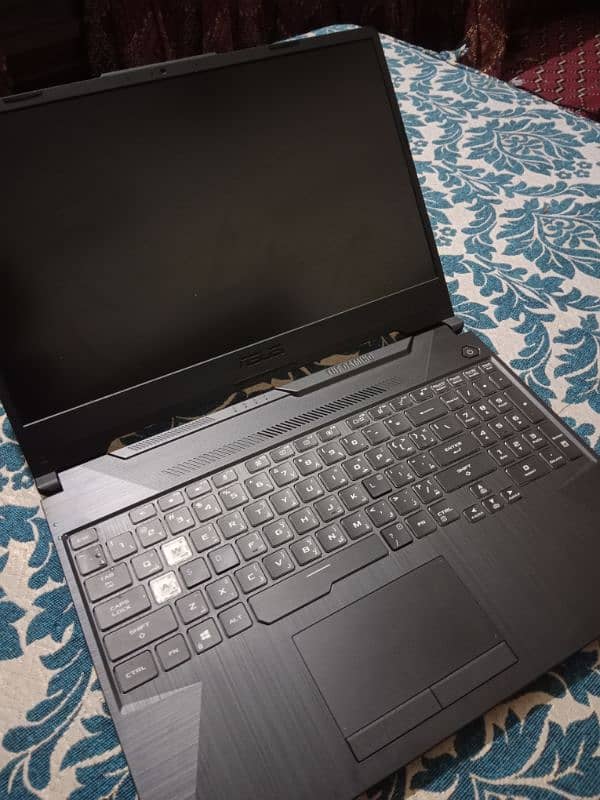 Asus Tuf gaming F15 core i7 11th gen 16/256 6