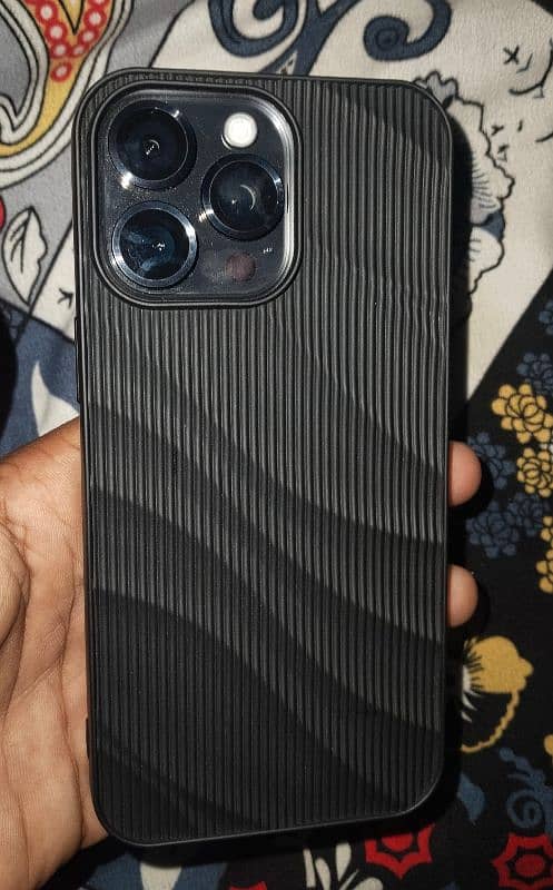 Iphone 15 pro max black titanium 256 Gb  jv 1