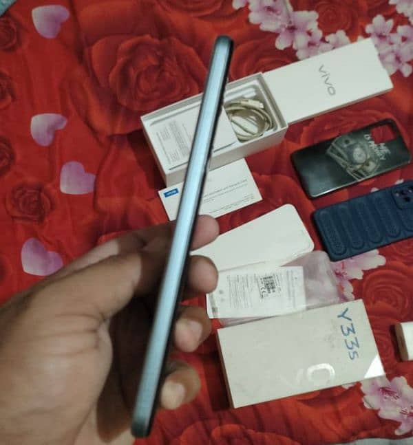 Vivo Y33s 8+128 7