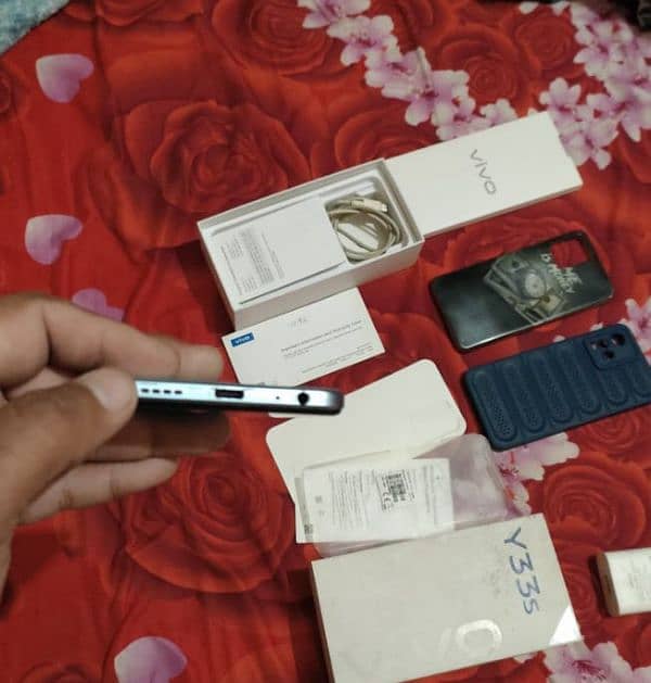 Vivo Y33s 8+128 9