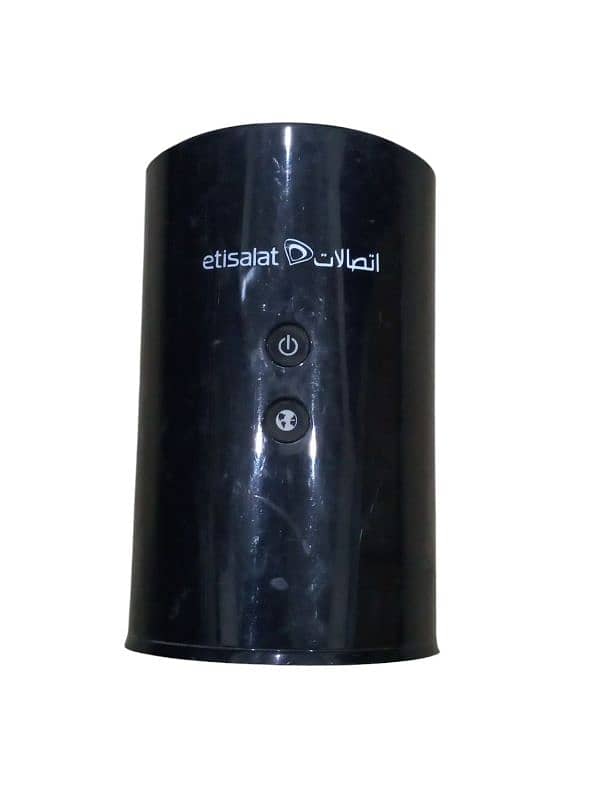 D-link DIR-850L dual band wifi router. 0